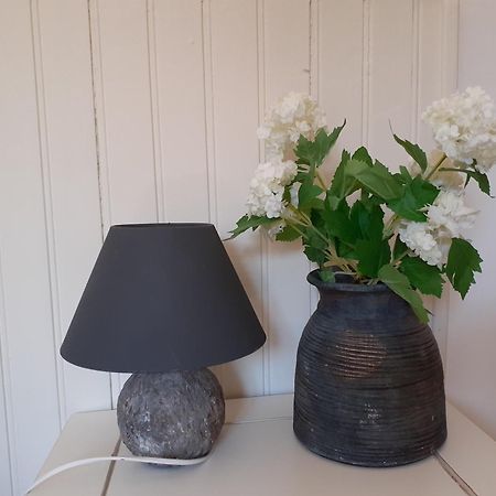 Bed And Breakfast Les Airelles Val-des-Pres Room photo