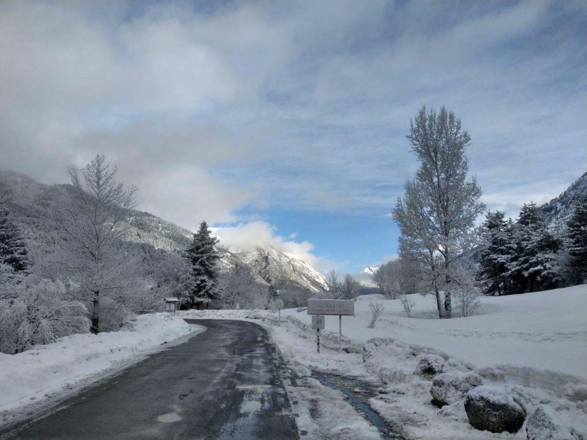Bed And Breakfast Les Airelles Val-des-Pres Exterior photo